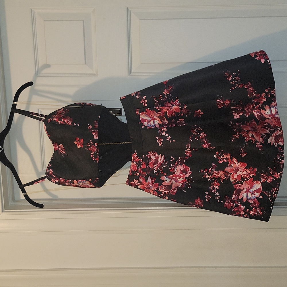 A. Byer size 3 dress